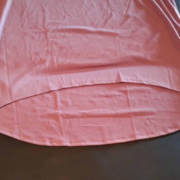 Lular Roe  high low tee - Picture 3 of 4